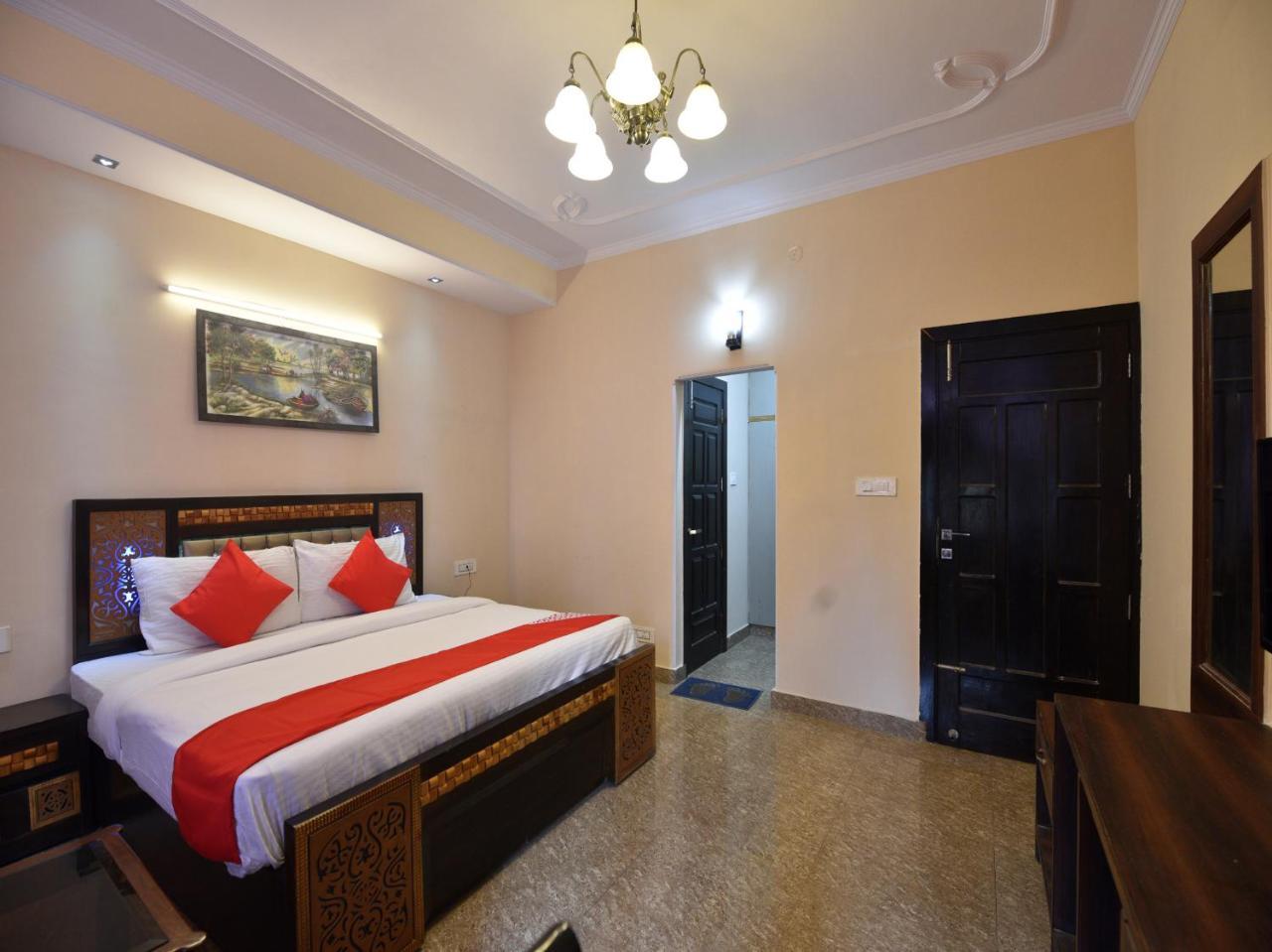 Oyo 10942 Bed & Breakfast