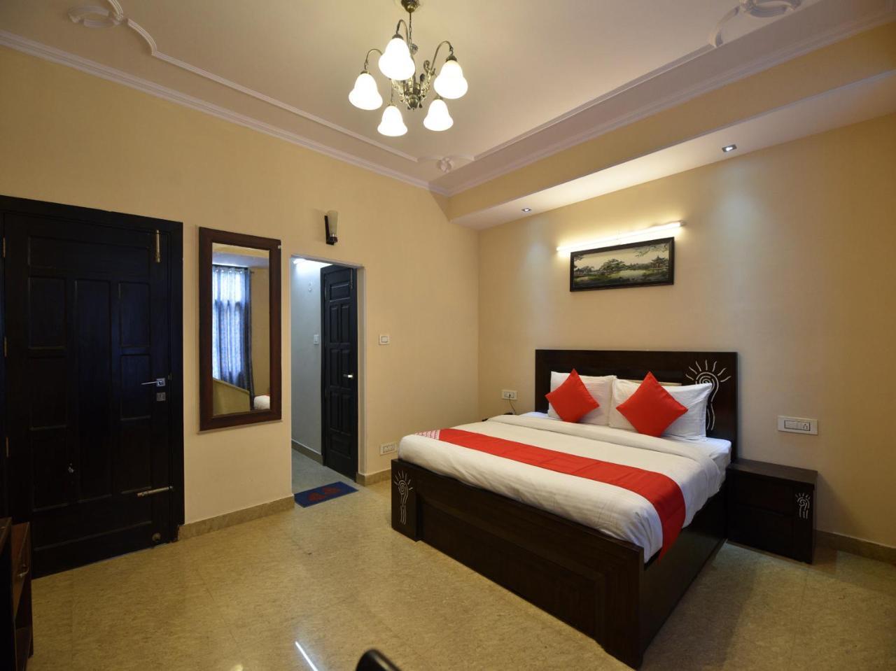 Oyo 10942 Bed & Breakfast 3*