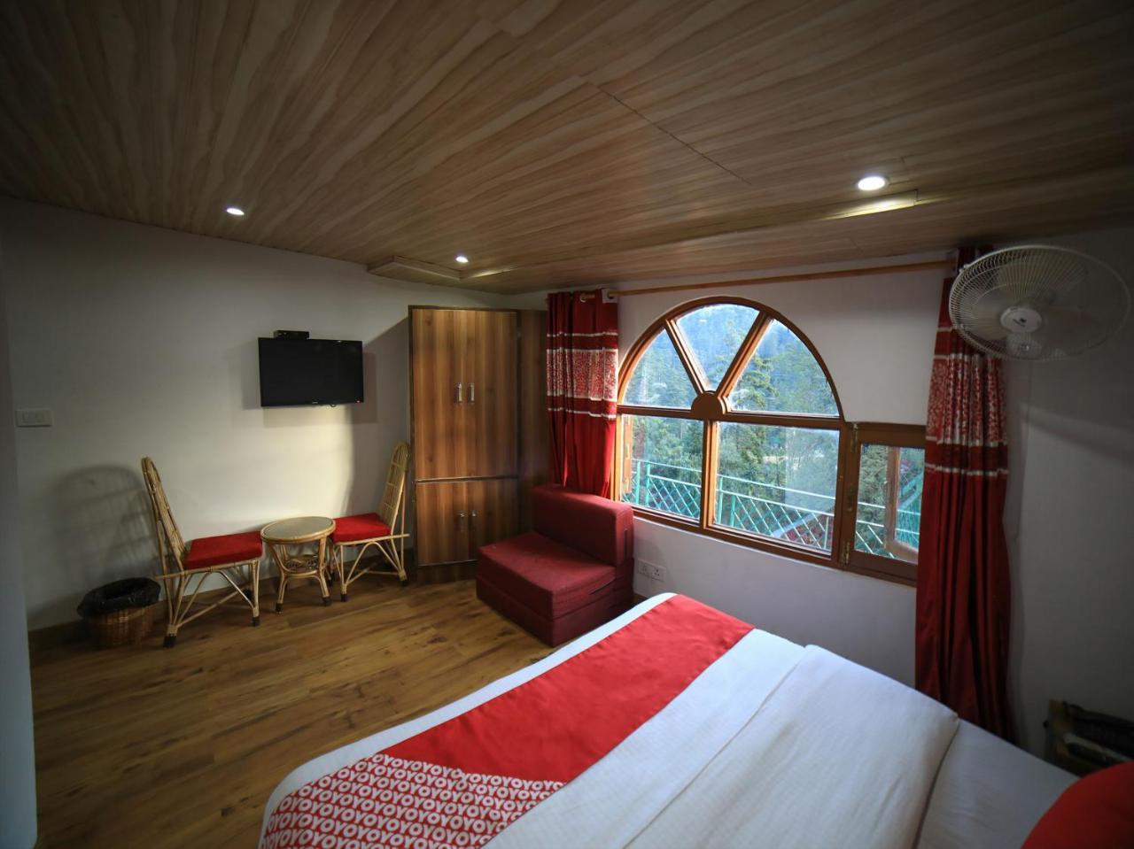 Hotel Oyo 16801 Paradise Regency Shimla