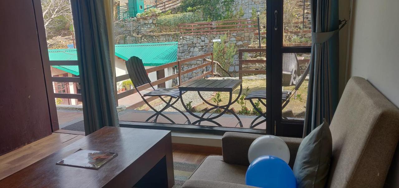 Woodsmoke Retreat Shimla