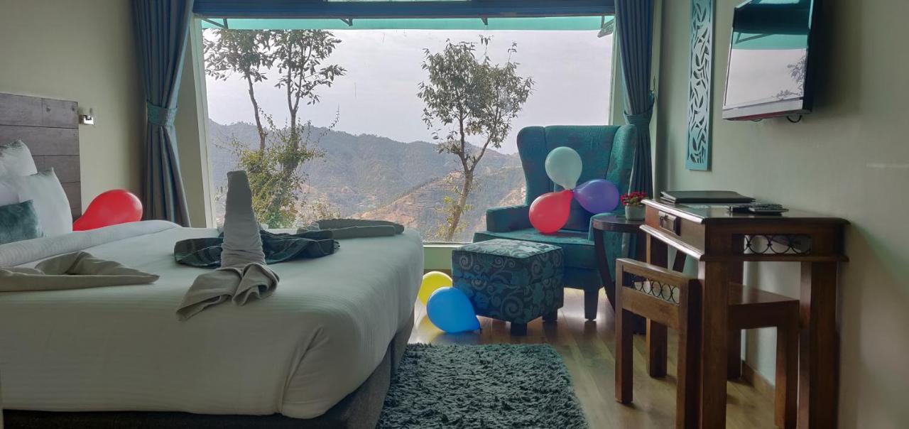 Woodsmoke Retreat Resort