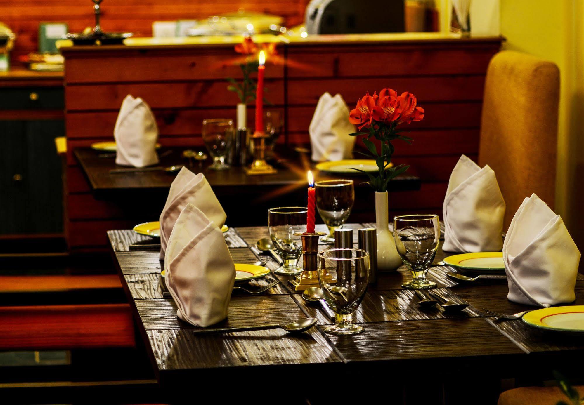 Honeymoon Hotel 3*