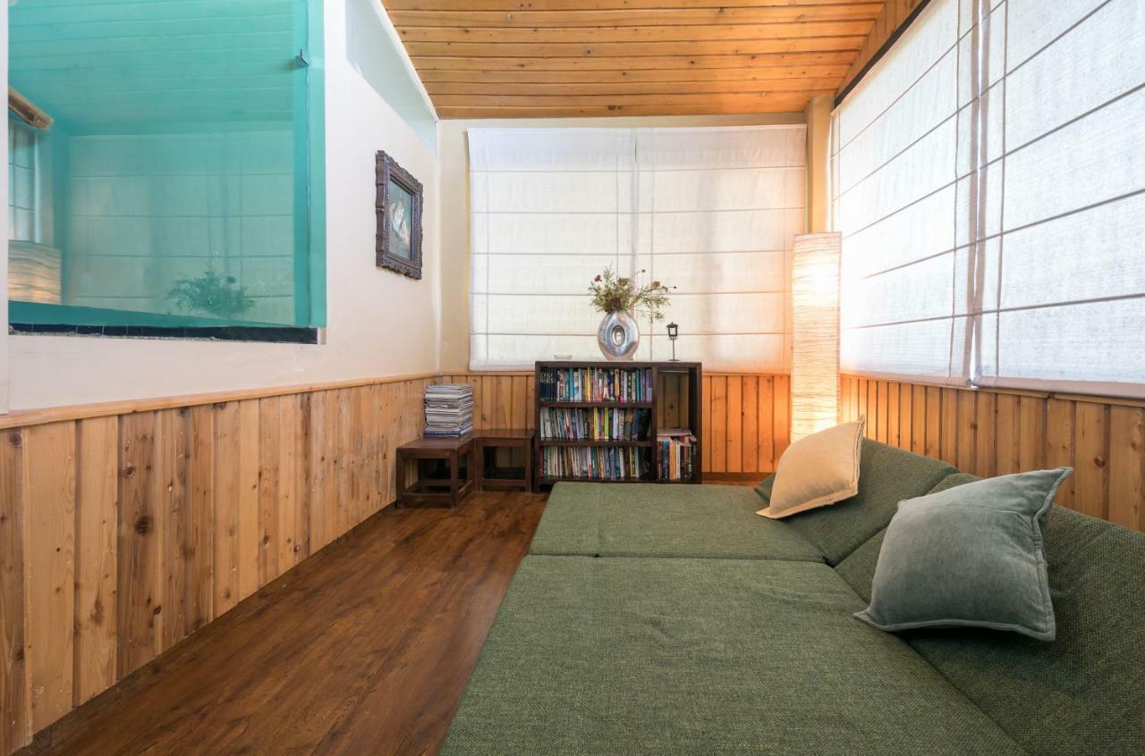 Stayvista At The Corner House - Pet Friendly Villa Shimla