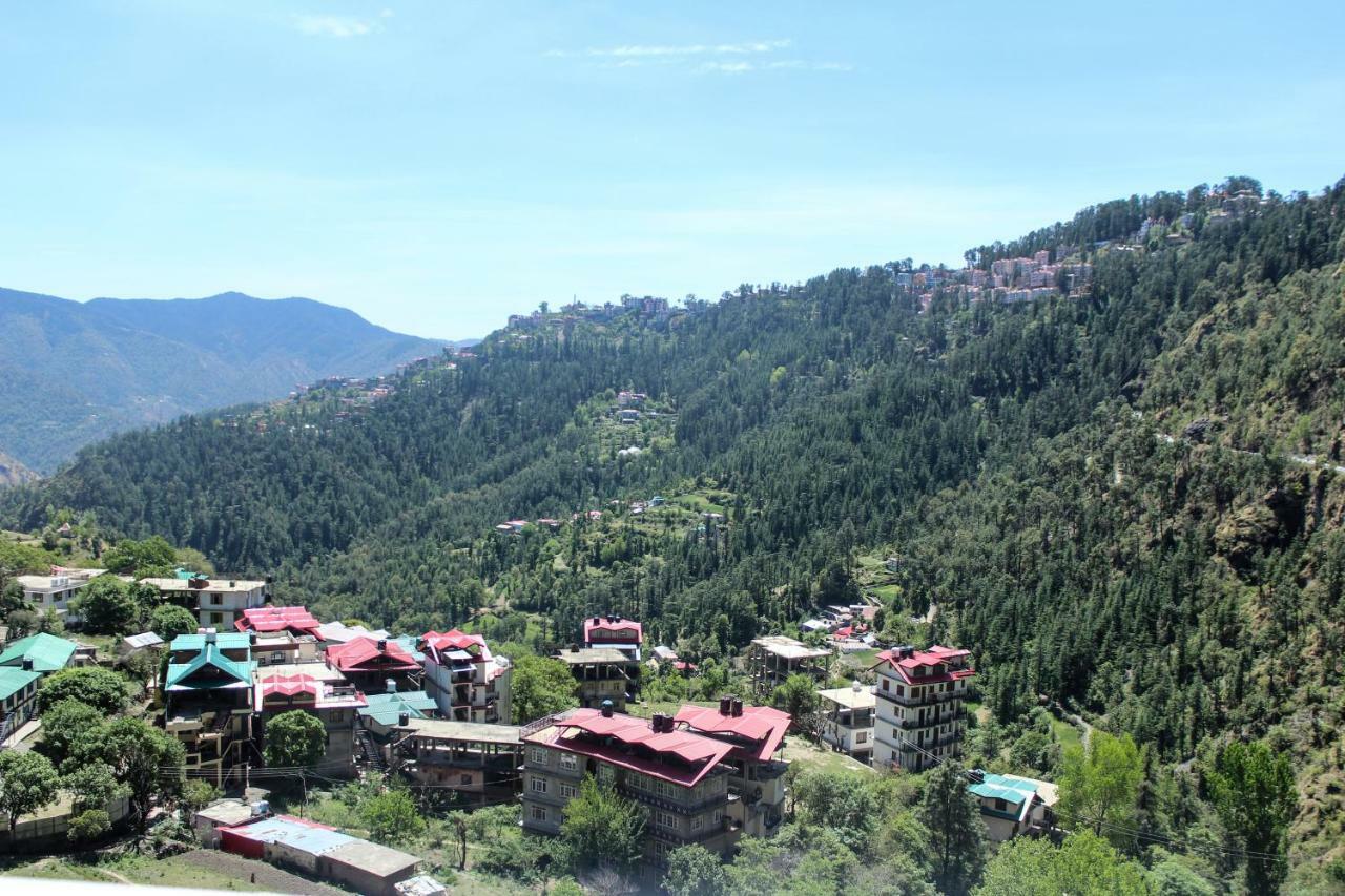 Hotel The Pine Residency *
