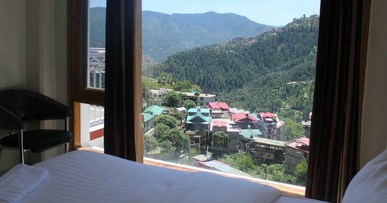 Hotel The Pine Residency *