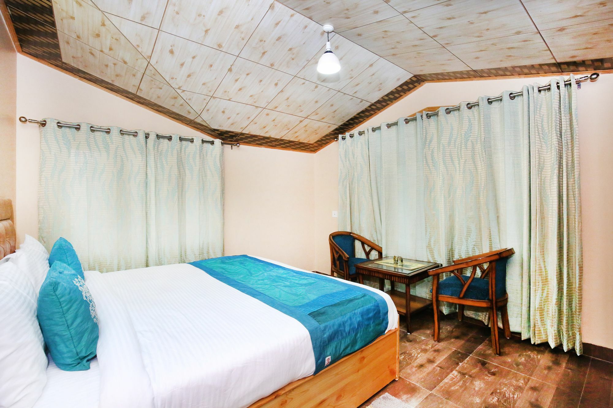 Oyo 10863 Nature Walk 2bhk * Shimla