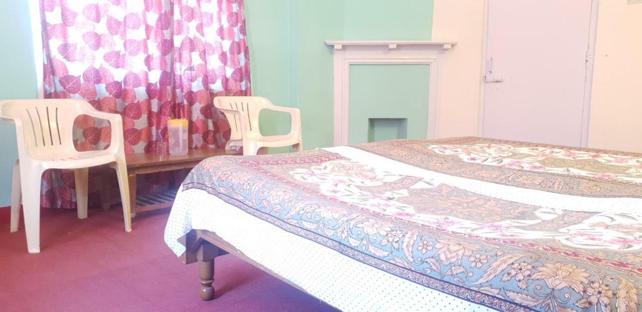 Ymca Tourist Hotel
