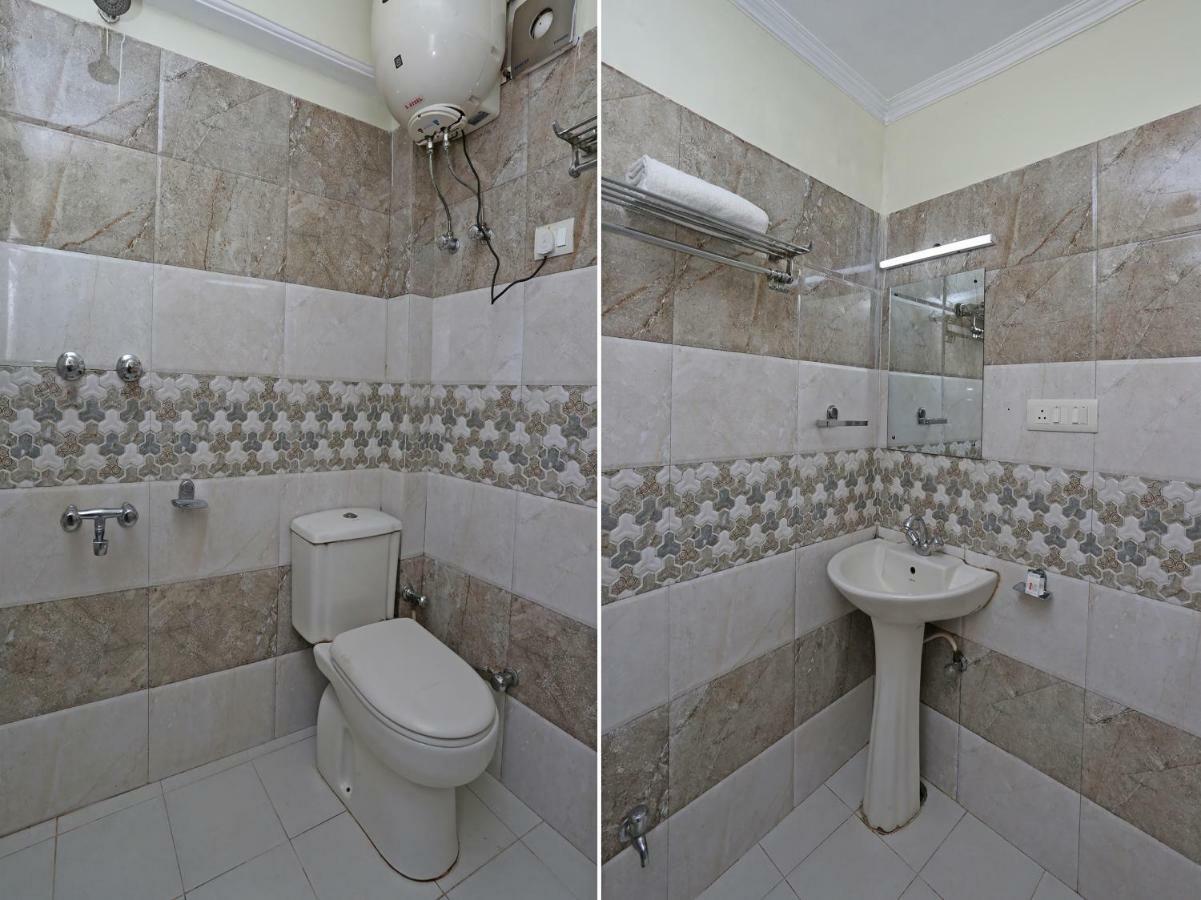 Hotel Oyo 27002 Hsr Ram Bazaar 3*