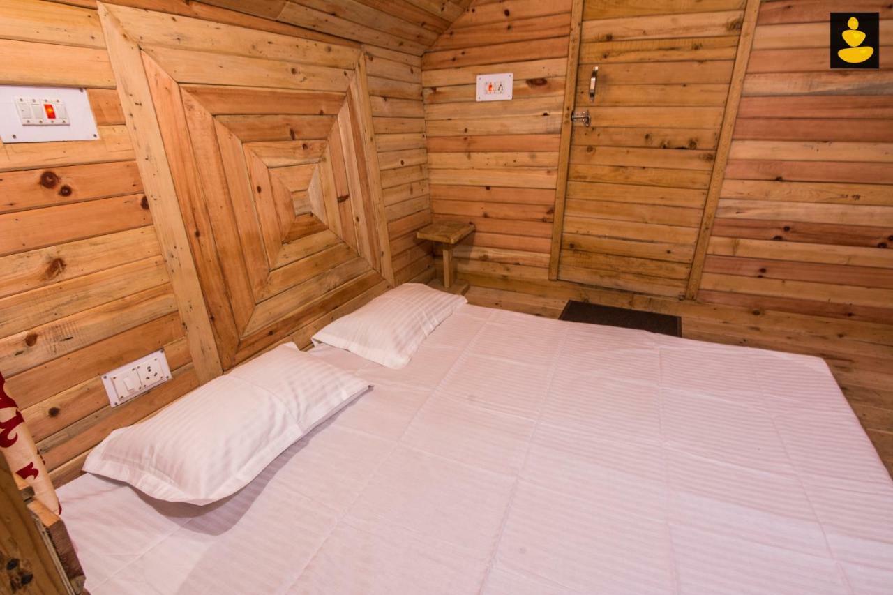Livingstone Ojuven Treehouses