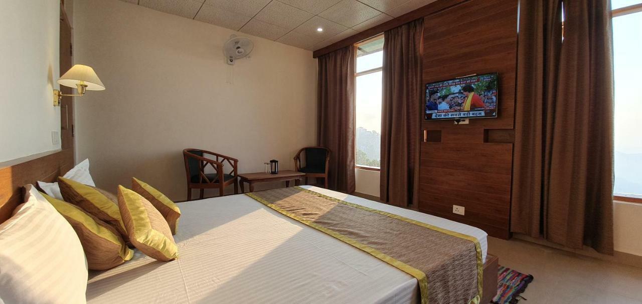 Hotel Diplomat *