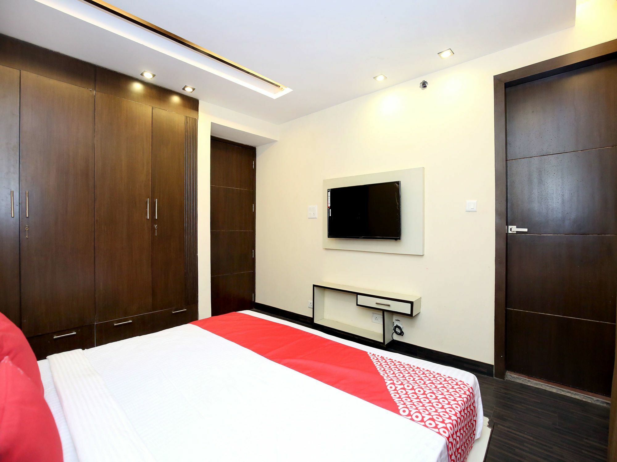 Oyo 12895 2bhk Mashobra *