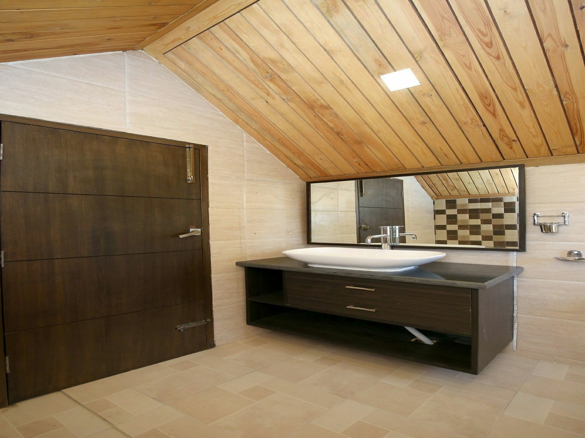 Oyo 12895 2bhk Mashobra * Shimla