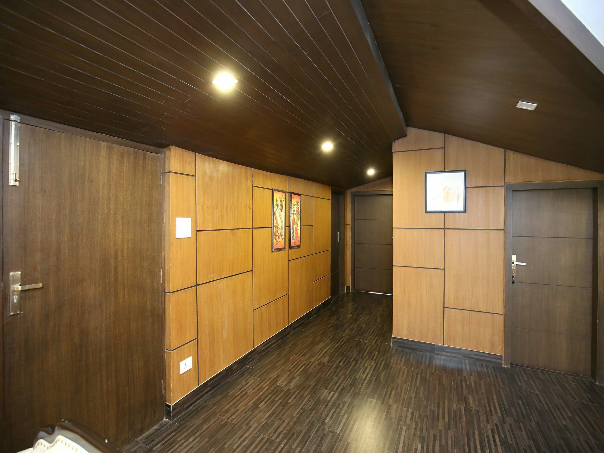 Oyo 12895 2bhk Mashobra