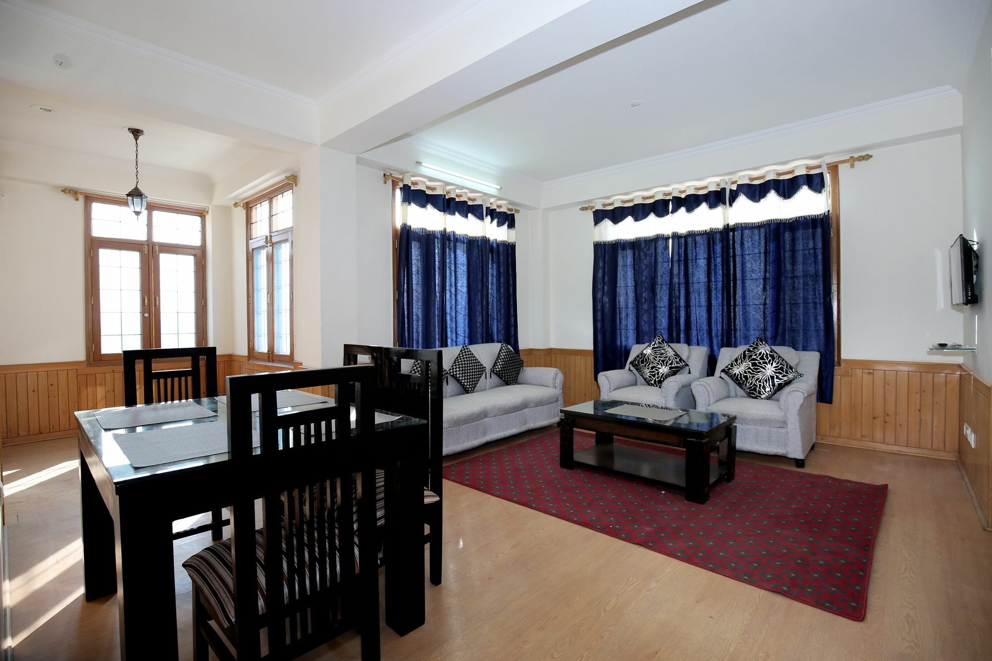 Oyo 10089 Hill View 2bhk Mehli