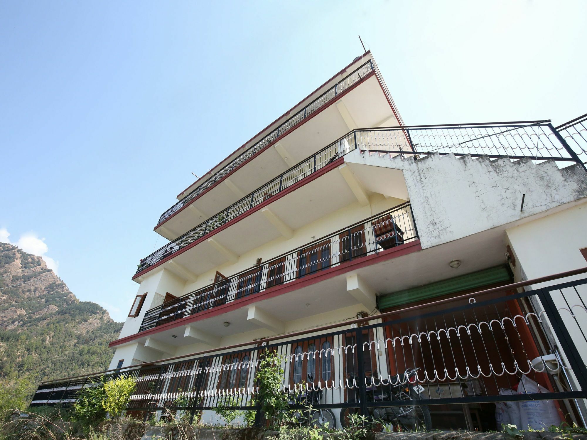Oyo 12795 Down Hill Shoghi * Shimla