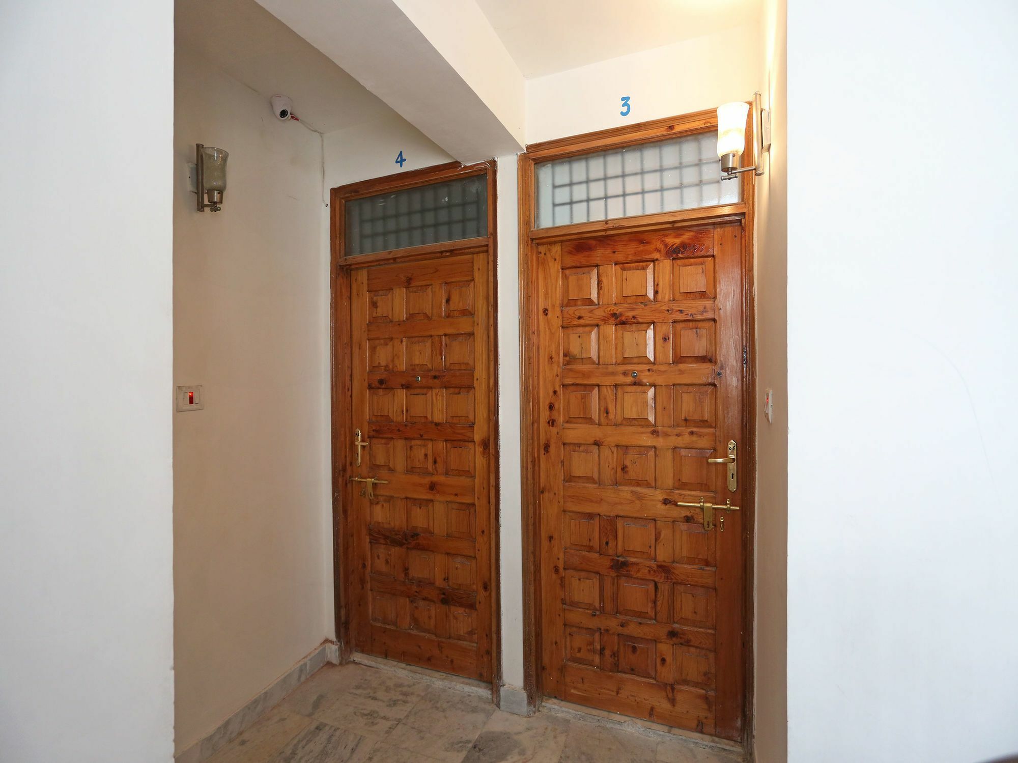 Apartment 4bhk Pinewood Valley *