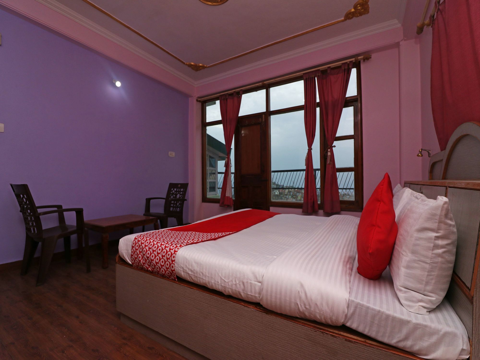 Oyo 12881 2 Bhk Bhattakufer Shimla