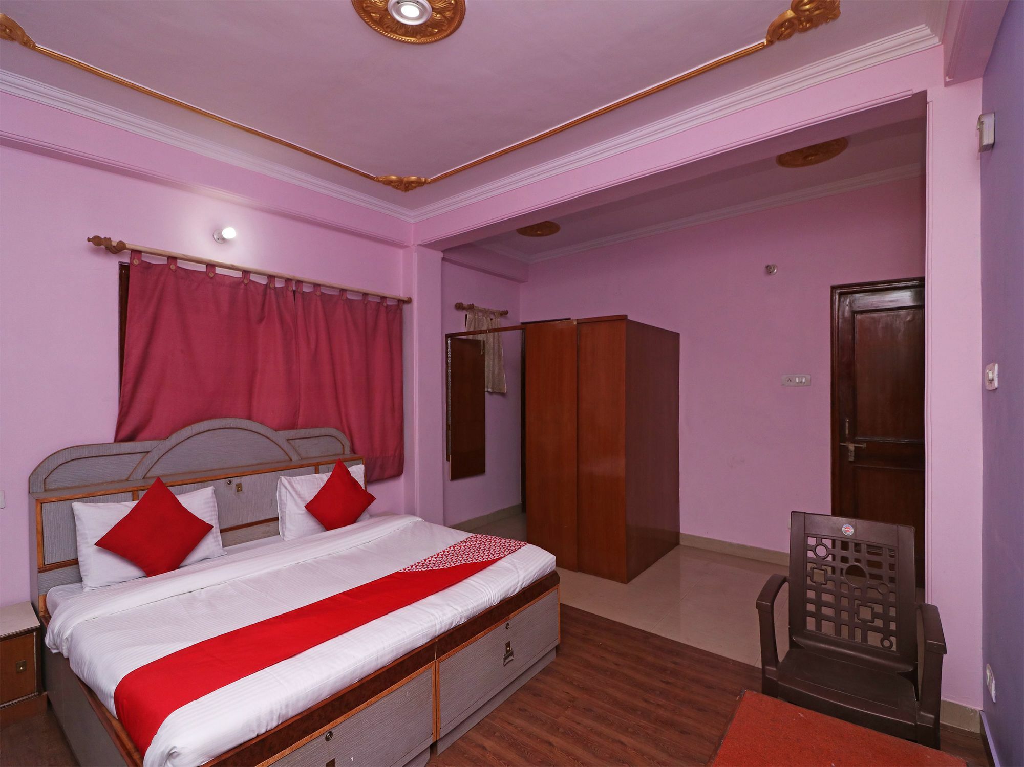 Oyo 12881 2 Bhk Bhattakufer Shimla