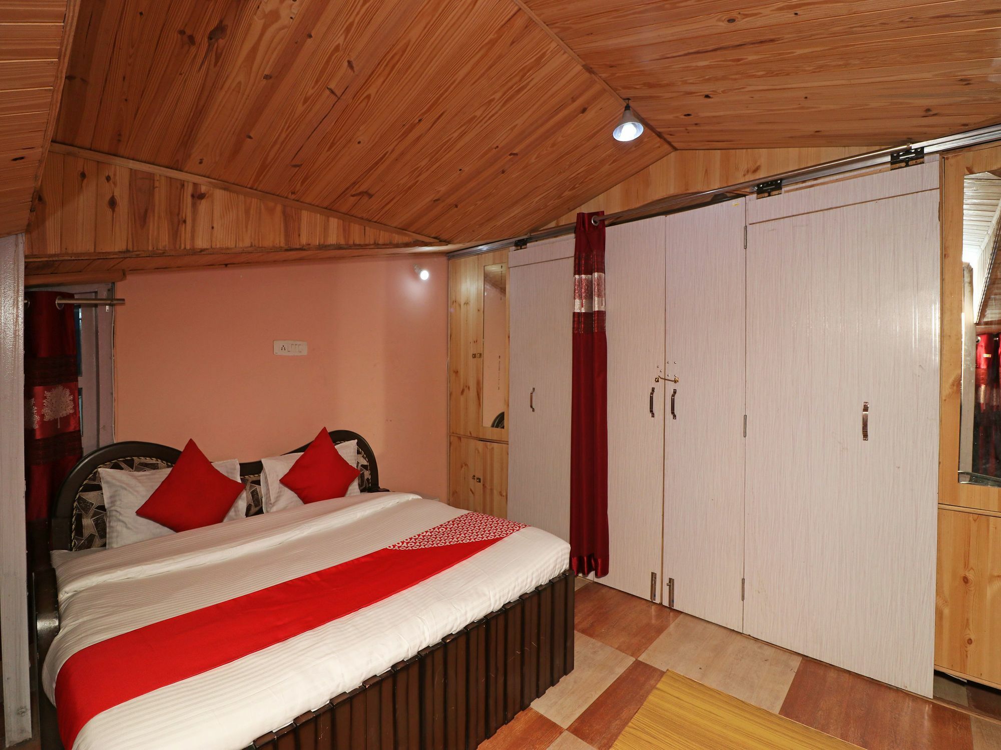 Oyo 12881 2 Bhk Bhattakufer