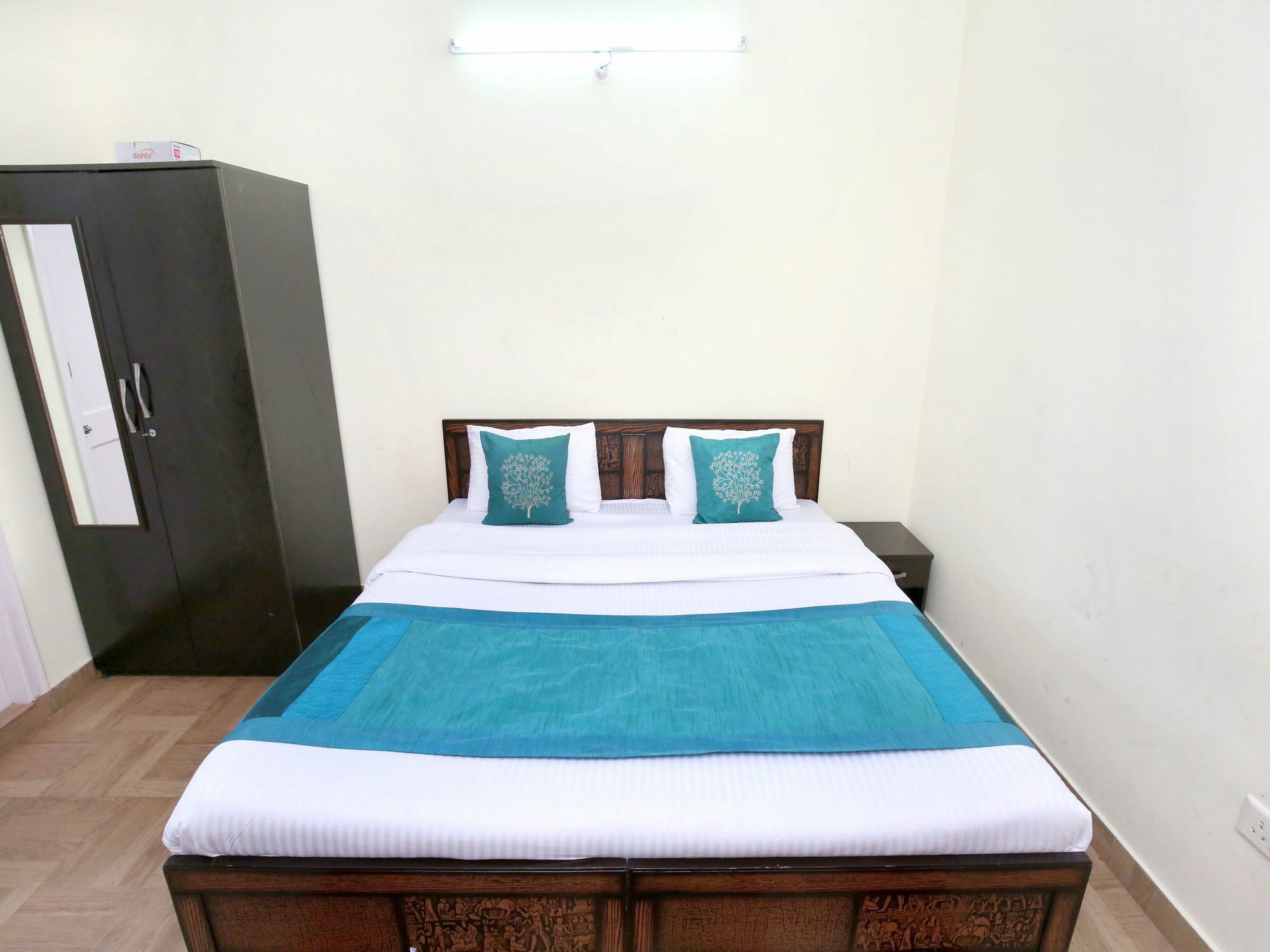Guest house Valley View 2rk Abode In Bharari, 3*