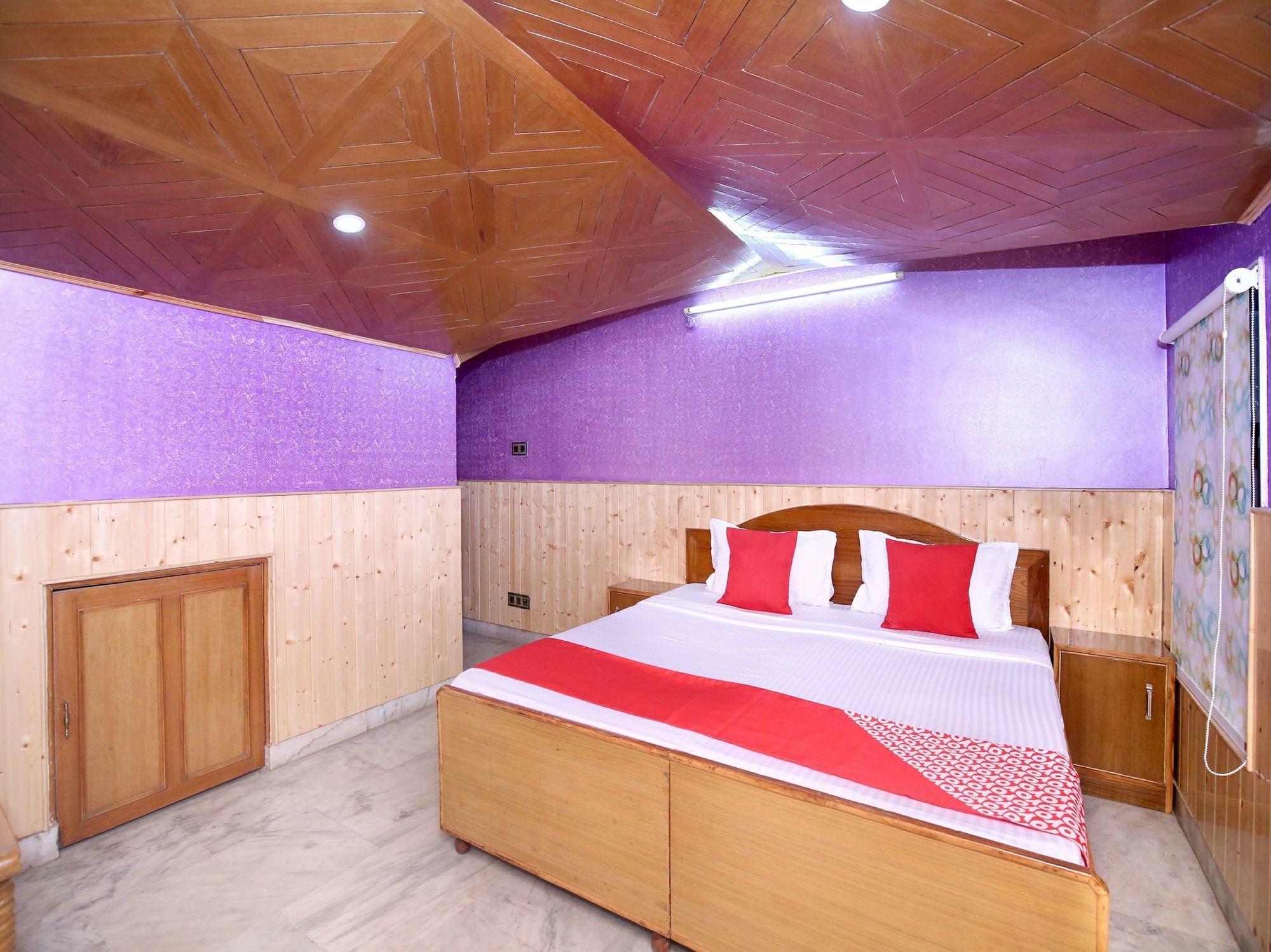 Oyo 13110 Valley View 3bhk Panthaghati * Shimla