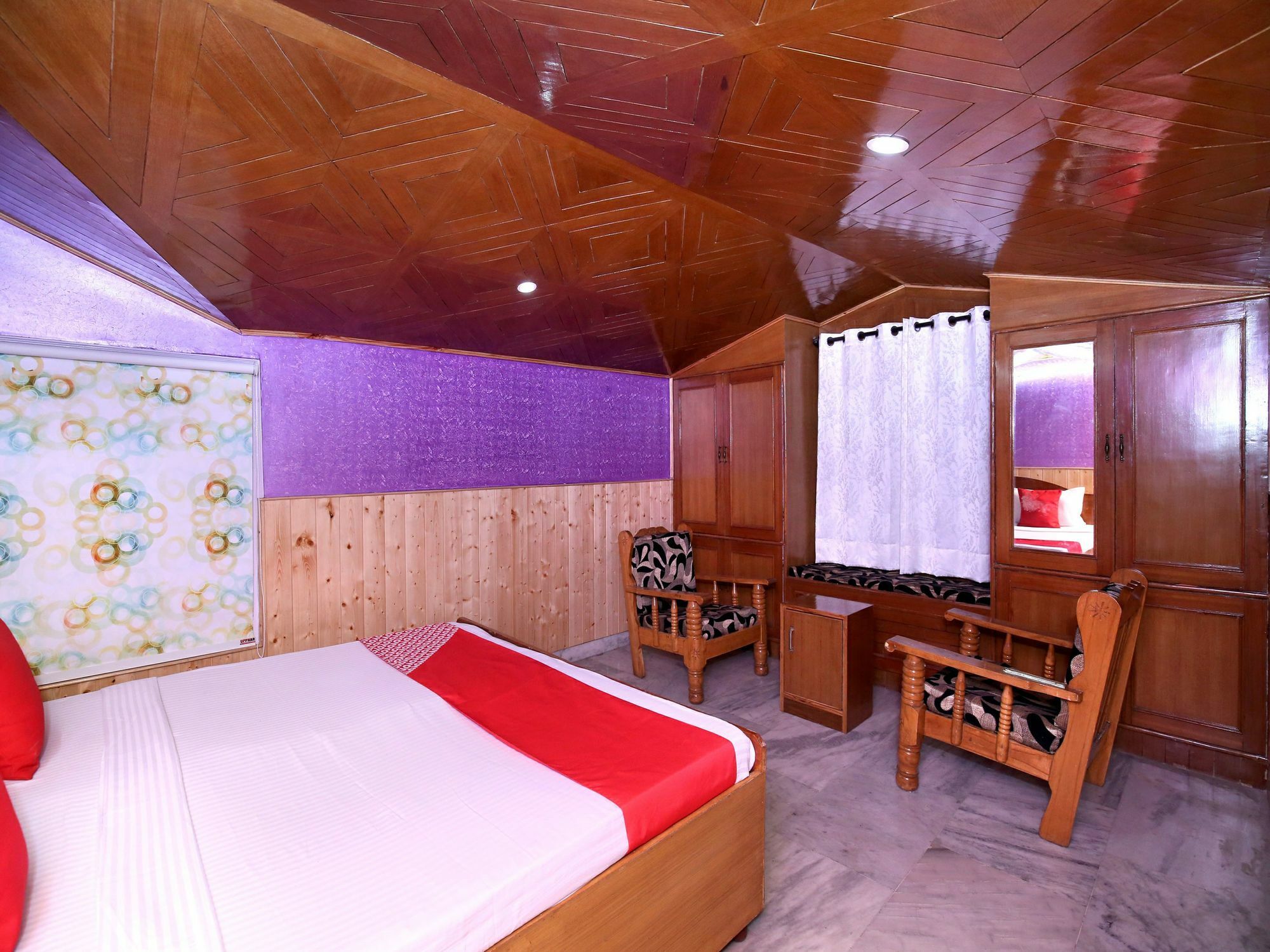 Oyo 13110 Valley View 3bhk Panthaghati Shimla