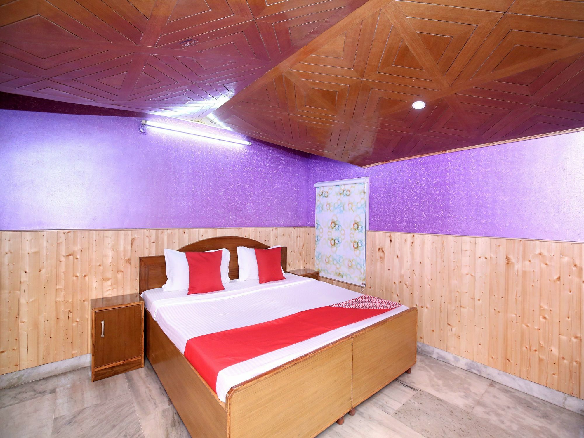 Oyo 13110 Valley View 3bhk Panthaghati Apartment Shimla