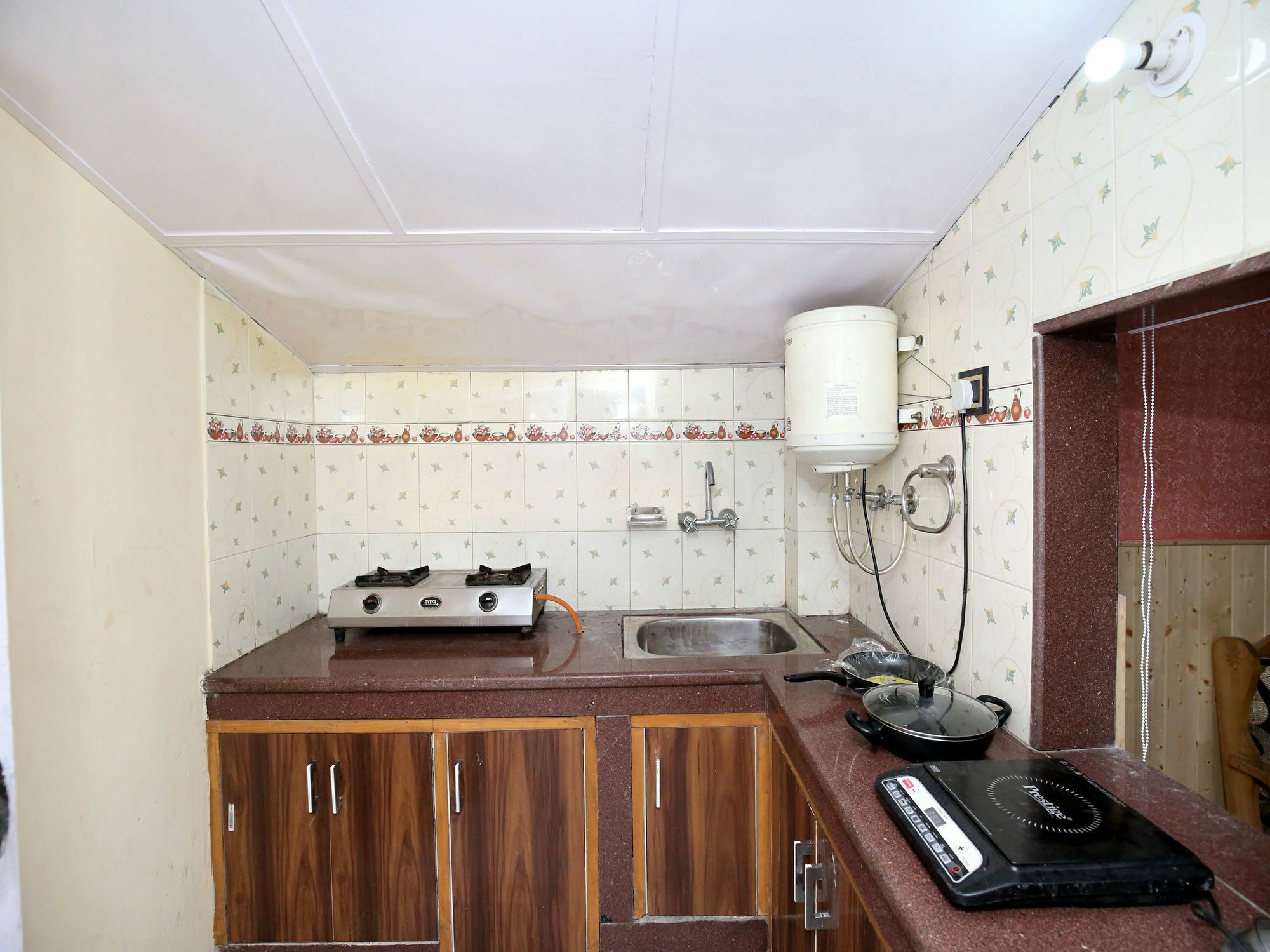 Oyo 13110 Valley View 3bhk Panthaghati Apartment Shimla