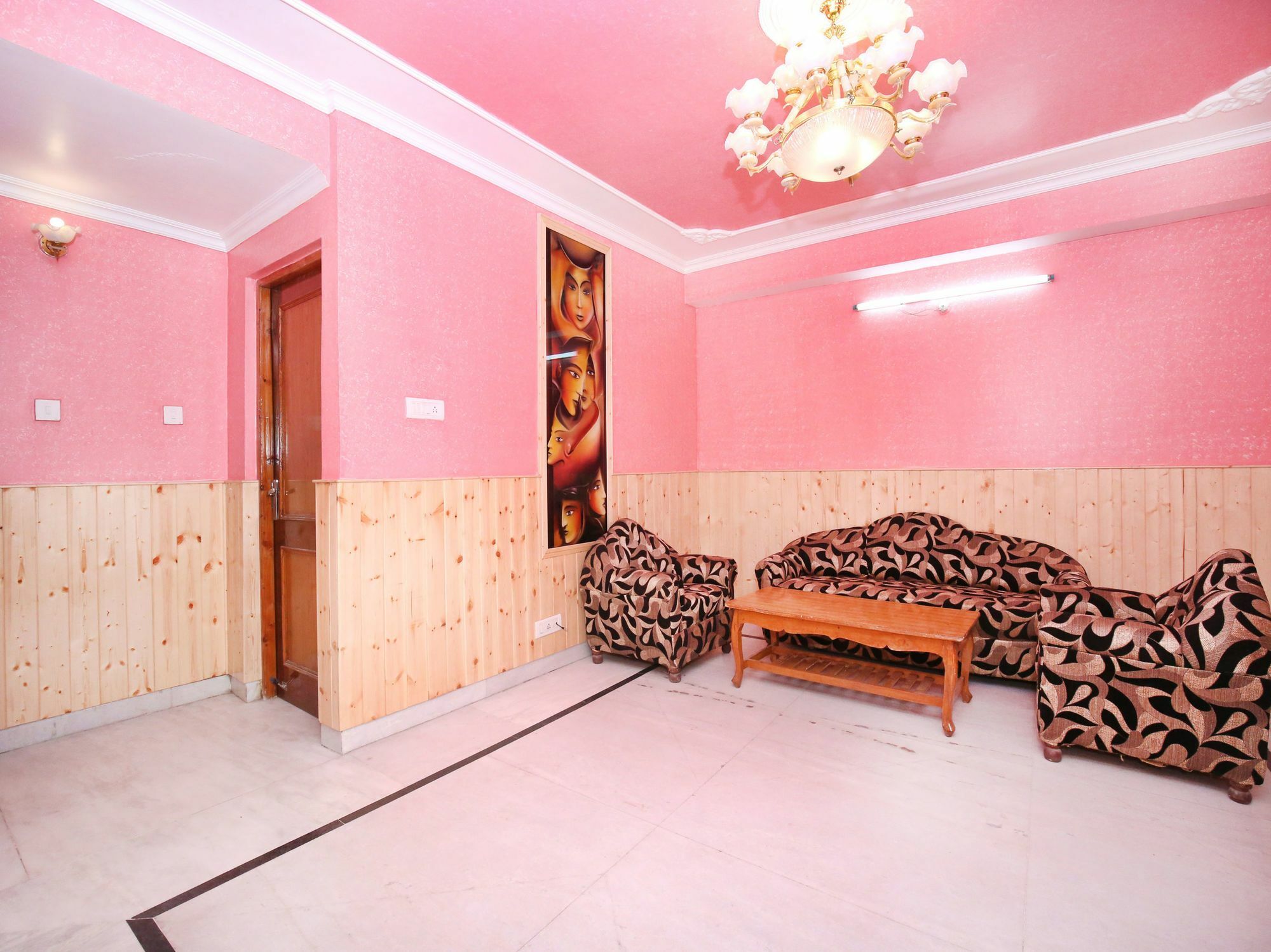 Apartment Oyo 13110 Valley View 3bhk Panthaghati