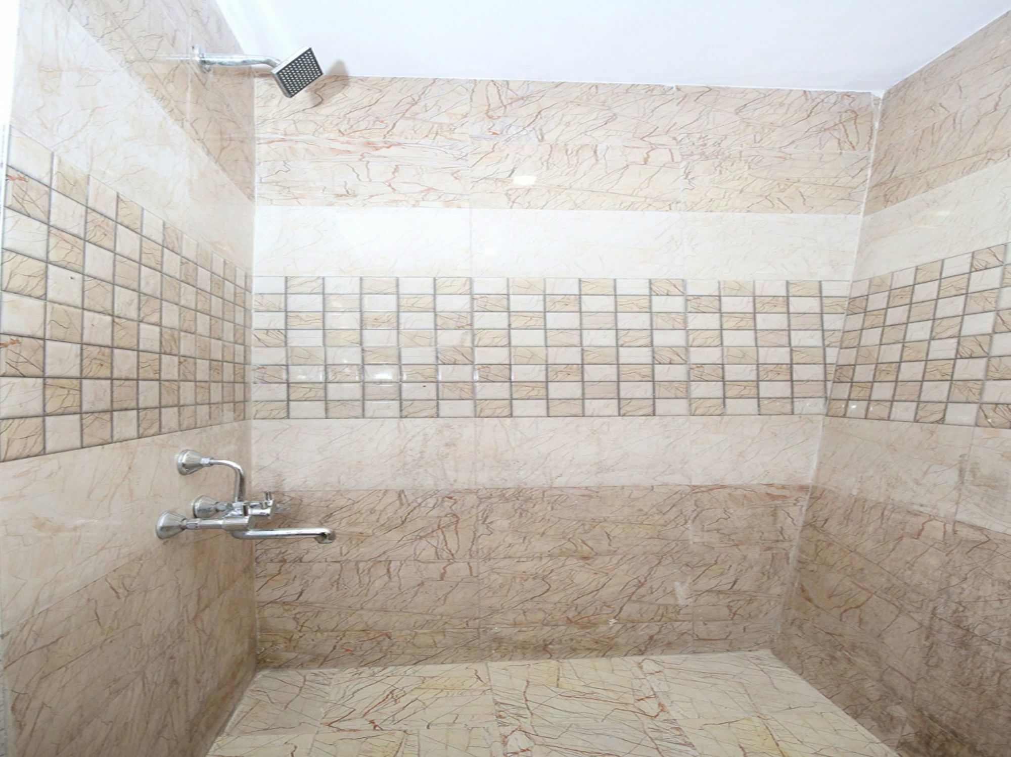 Modern 3bhk Sanjauli Market Apartment Shimla