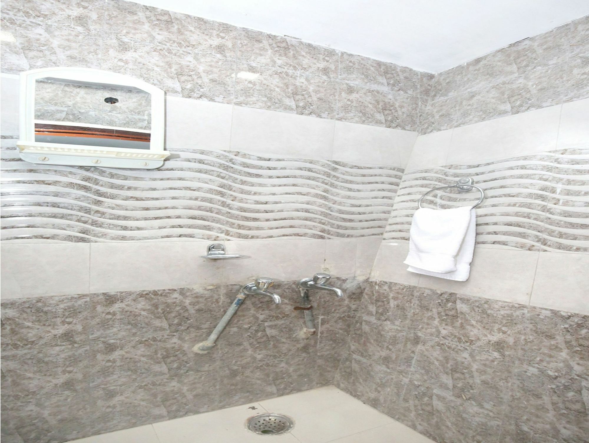 Modern 3bhk Sanjauli Market Shimla