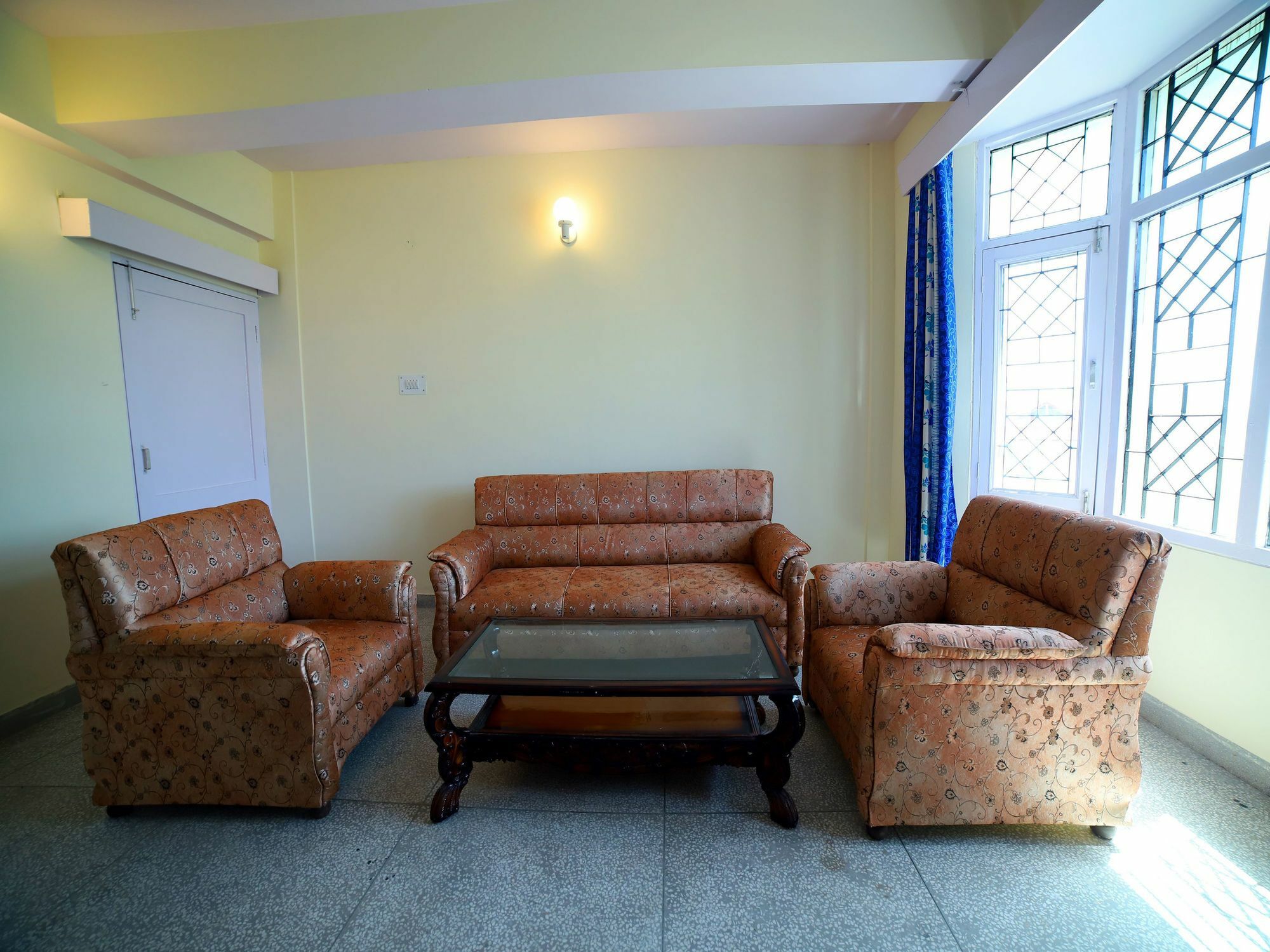 Oyo 12697 Valley View New *