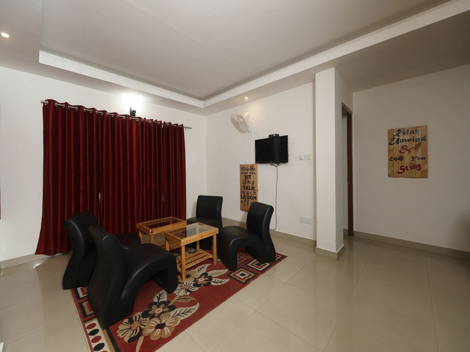 Apartment Oyo 13281 Boutique 3bhk Kasumpti *