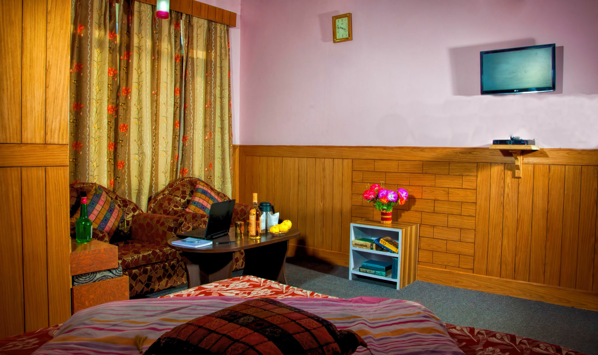 Homestay Oyo 14106 Exotic Hill View Shoghi