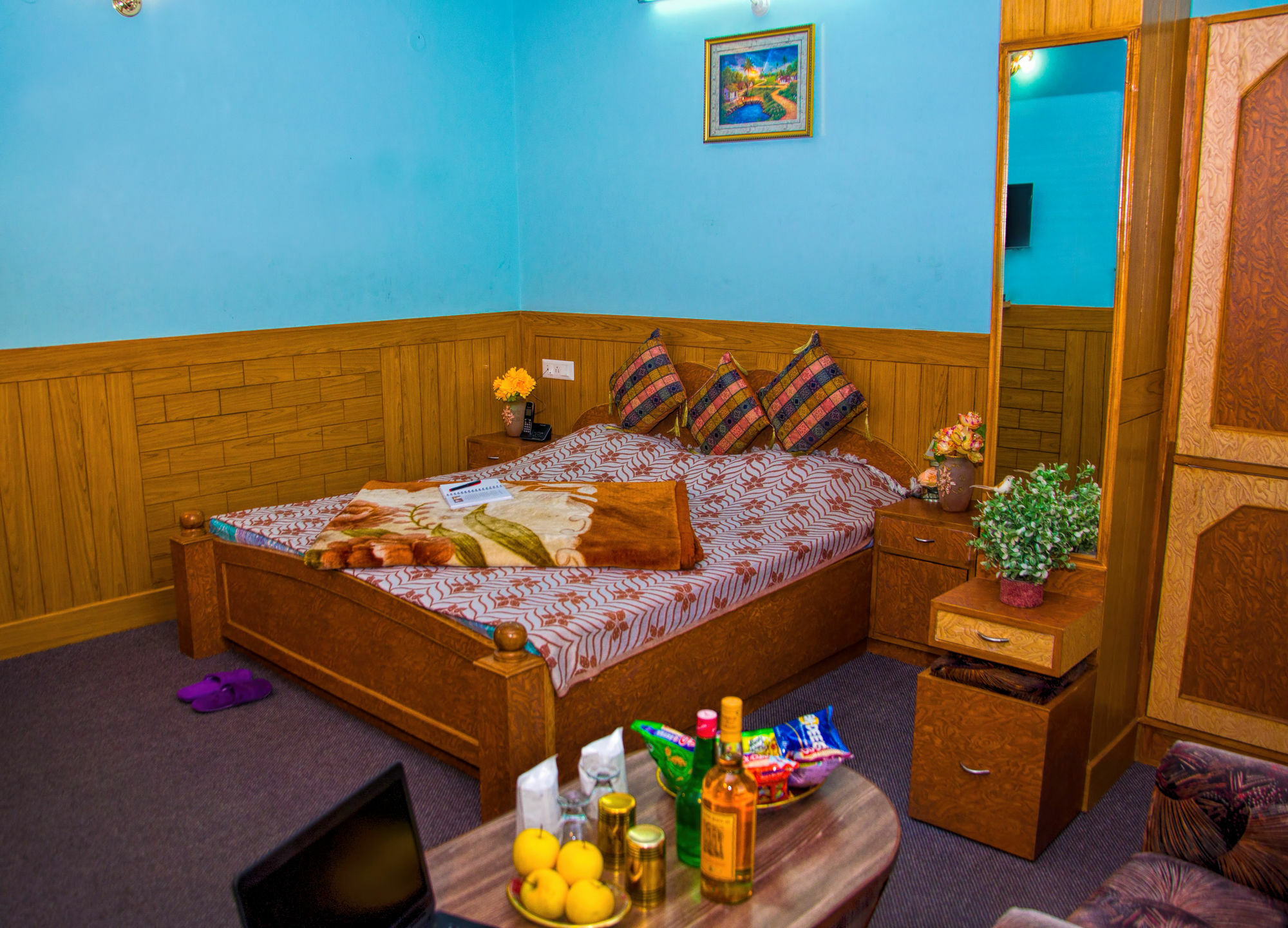 Oyo 14106 Exotic Hill View Shoghi Shimla