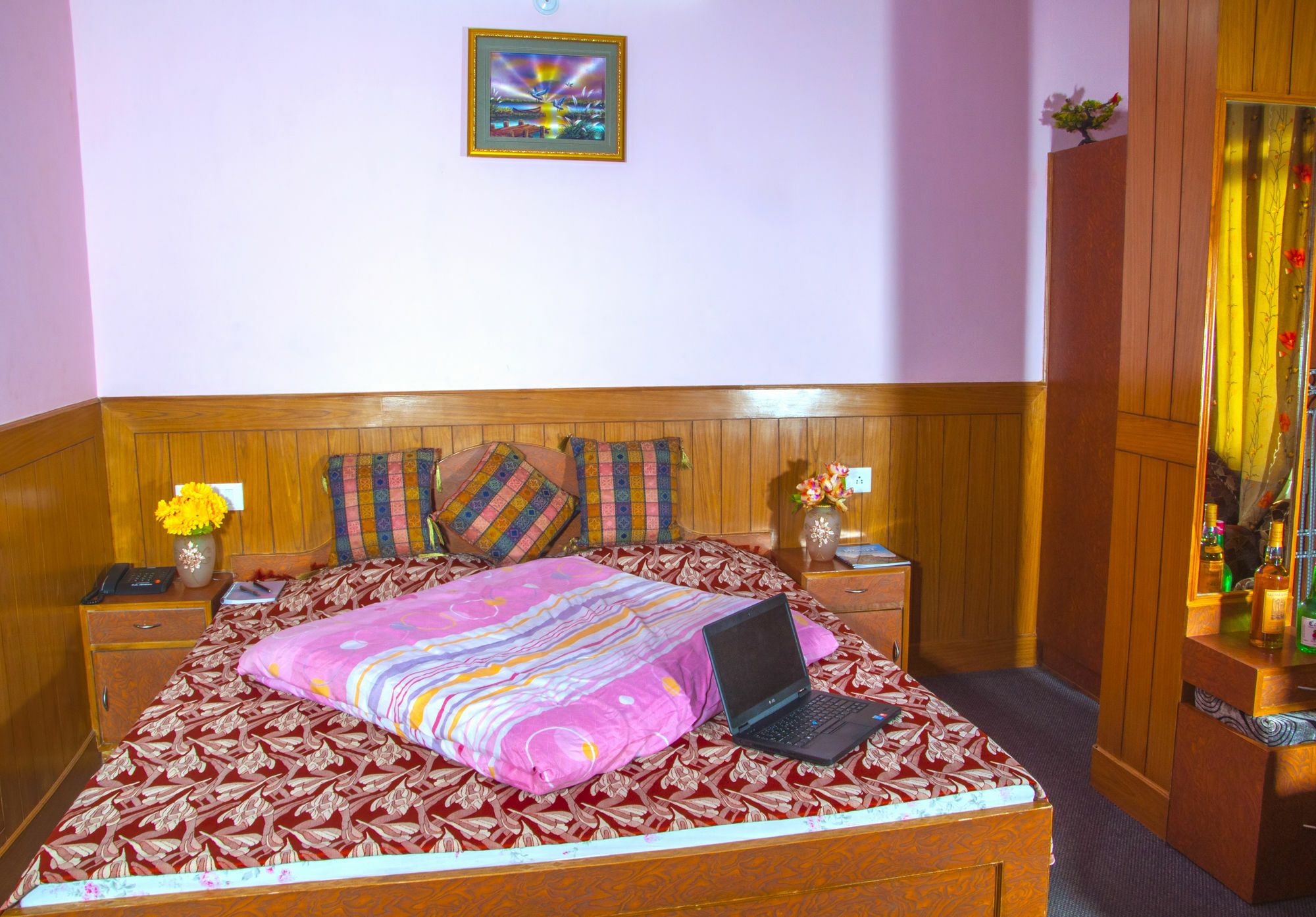 Oyo 14106 Exotic Hill View Shoghi Homestay Shimla