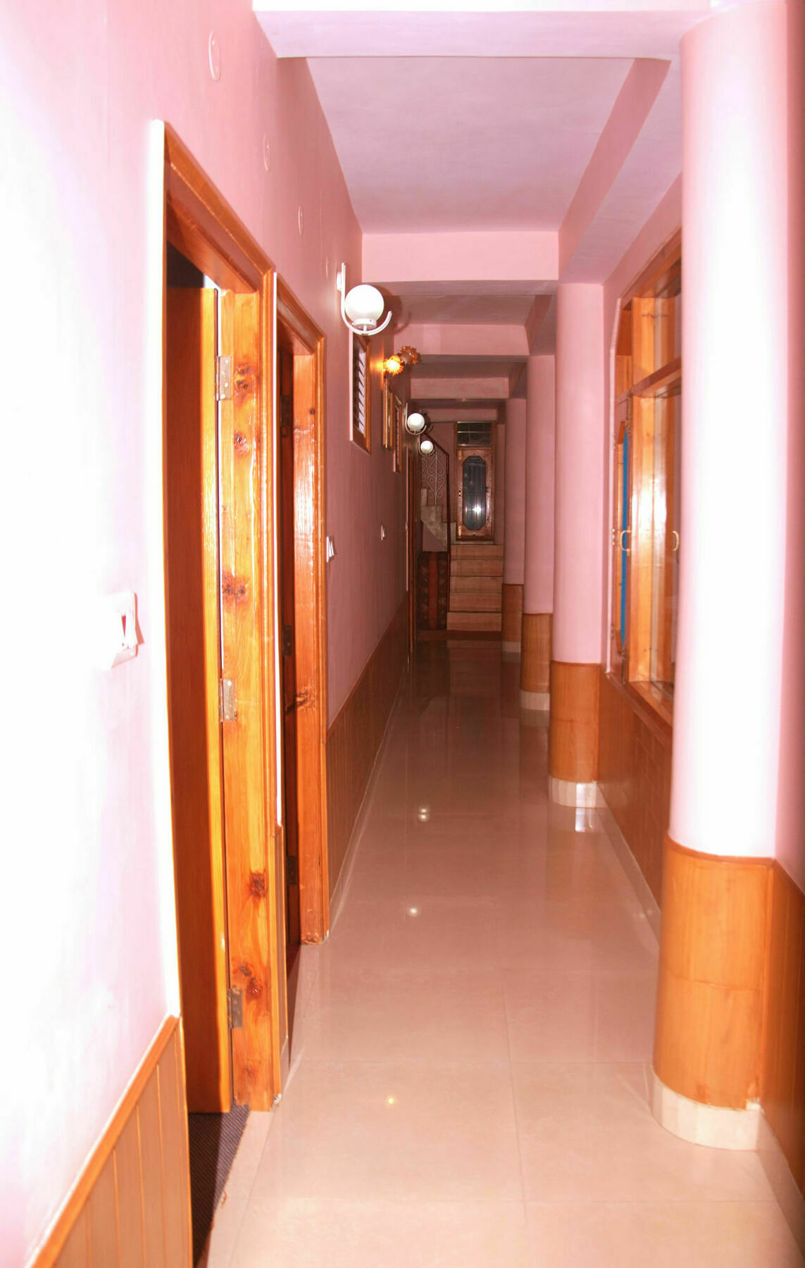 Homestay Oyo 14106 Exotic Hill View Shoghi