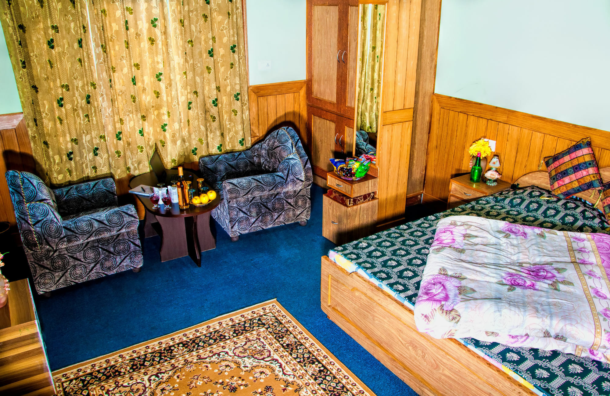 Homestay Oyo 14106 Exotic Hill View Shoghi Shimla