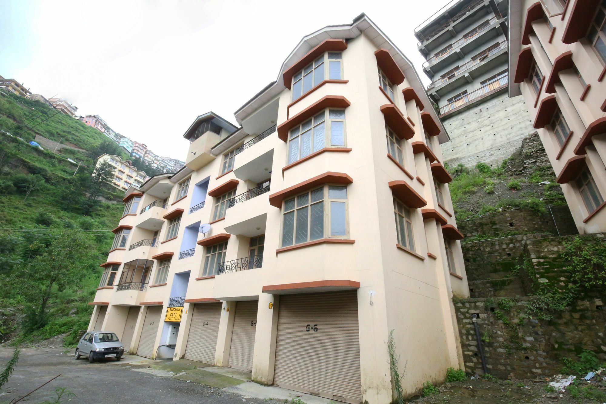 Oyo 9200 Valley View 3 Bhk Hotel 3*