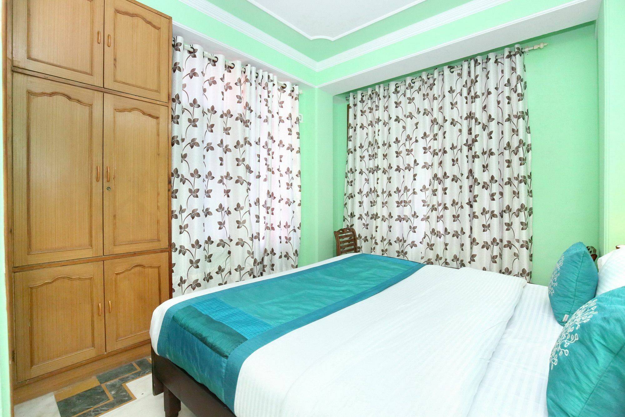 Apartment Oyo 10862 3bhk Chotta Shimla