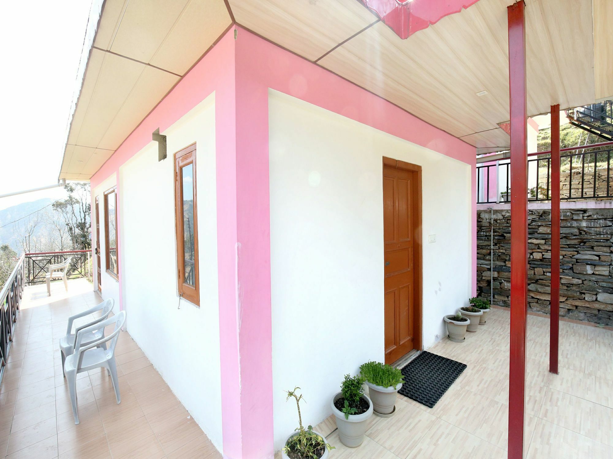 Oyo 12215 1rk Exotic Valley View Chail Shimla