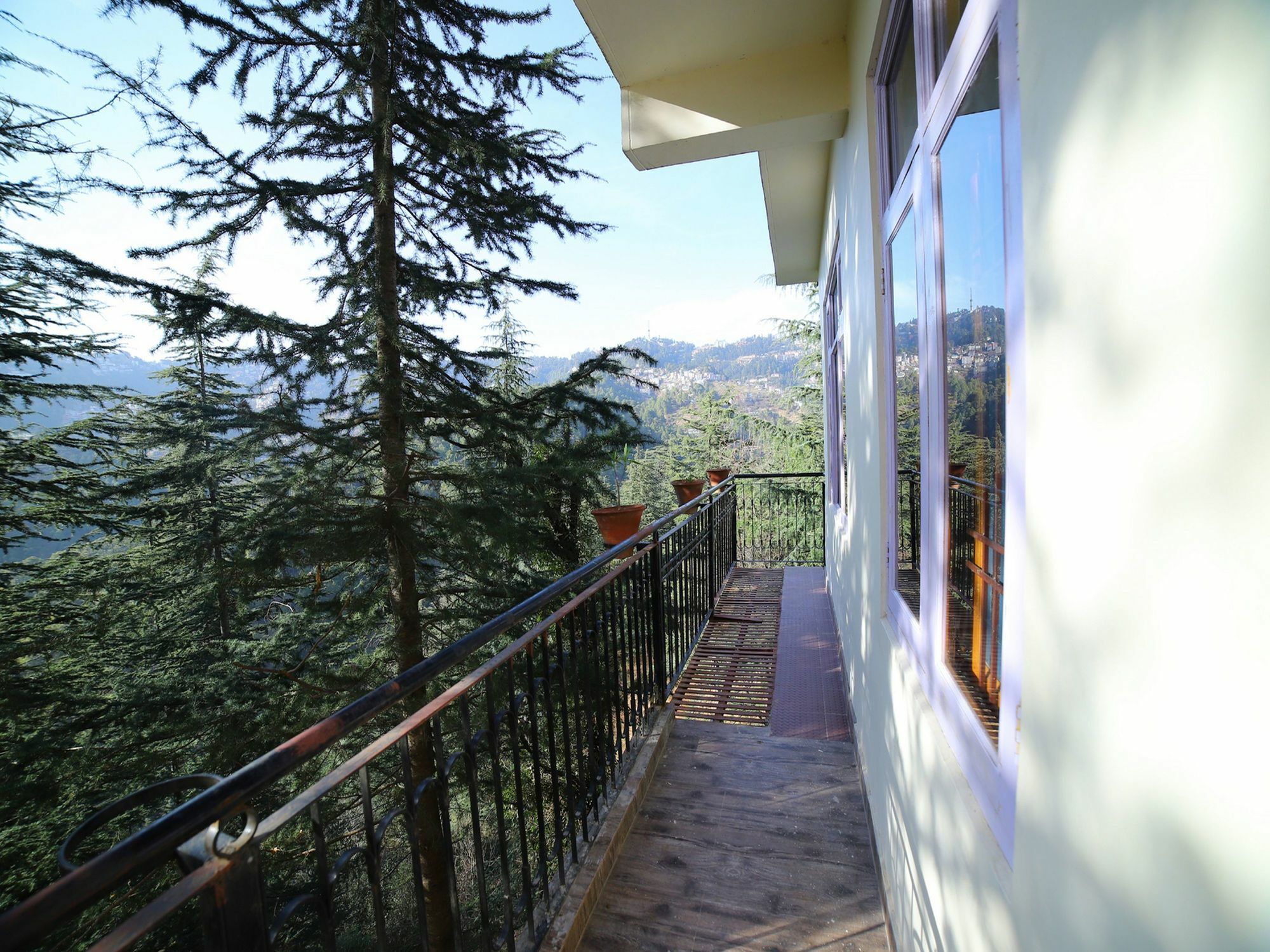 Apartment Woods 3bhk In New Shimla