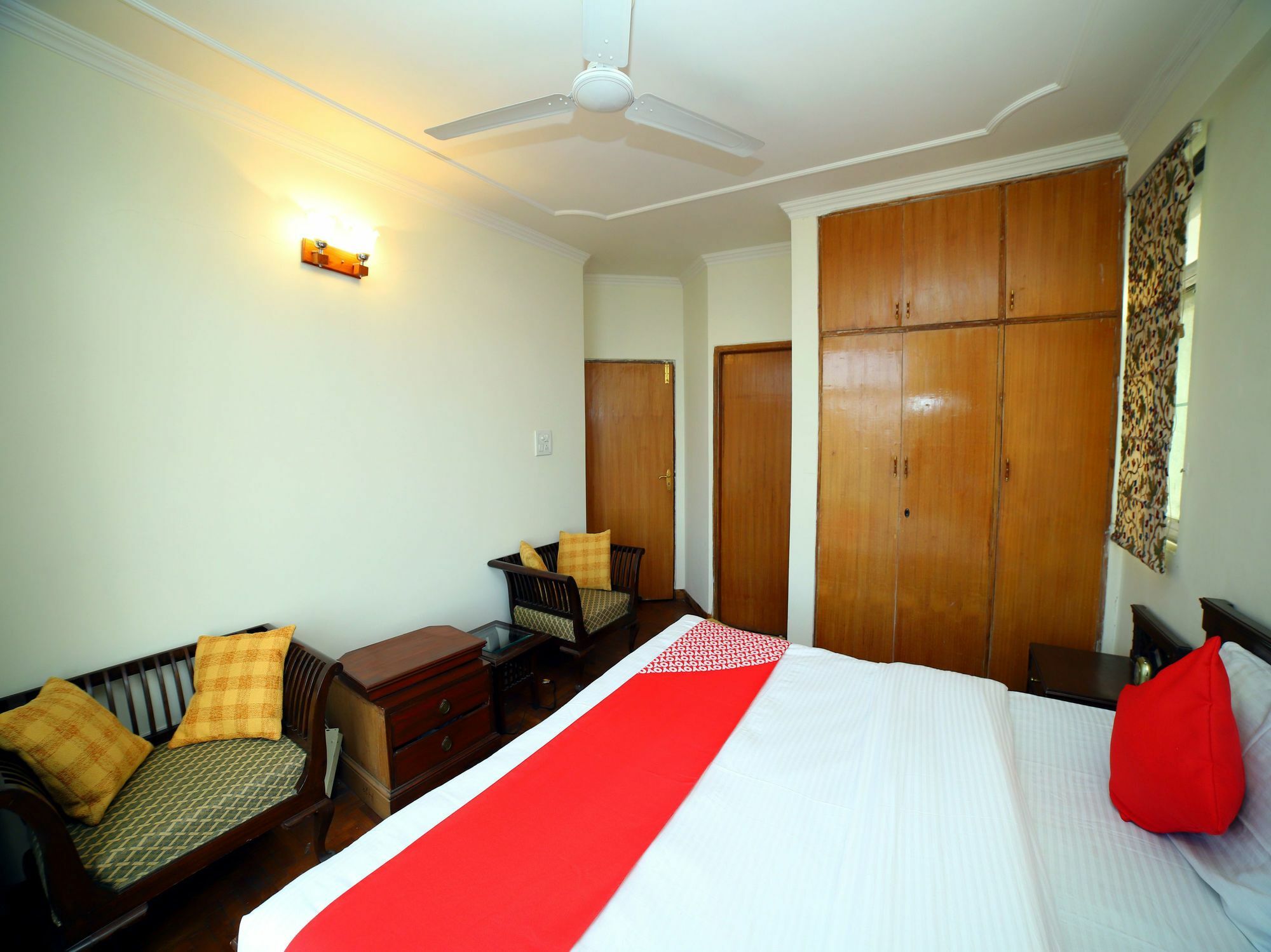 Apartment Oyo 13165 Valley View Mehali *