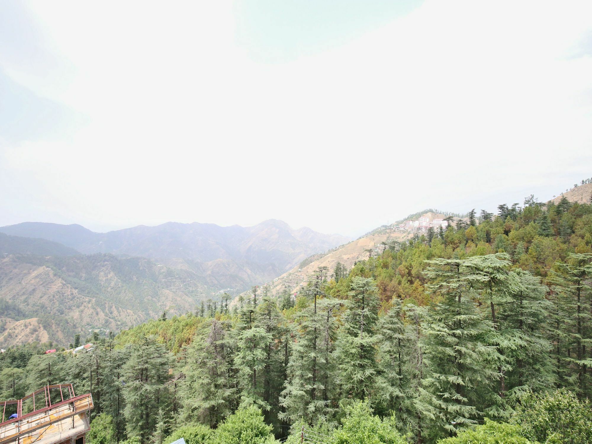 Apartment Oyo 13921 Valley View Near Kamyana Shimla