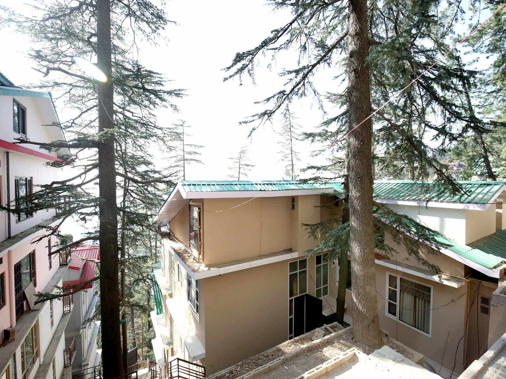 Oyo 9895 Valley View 1bhk Bharari 3* Shimla