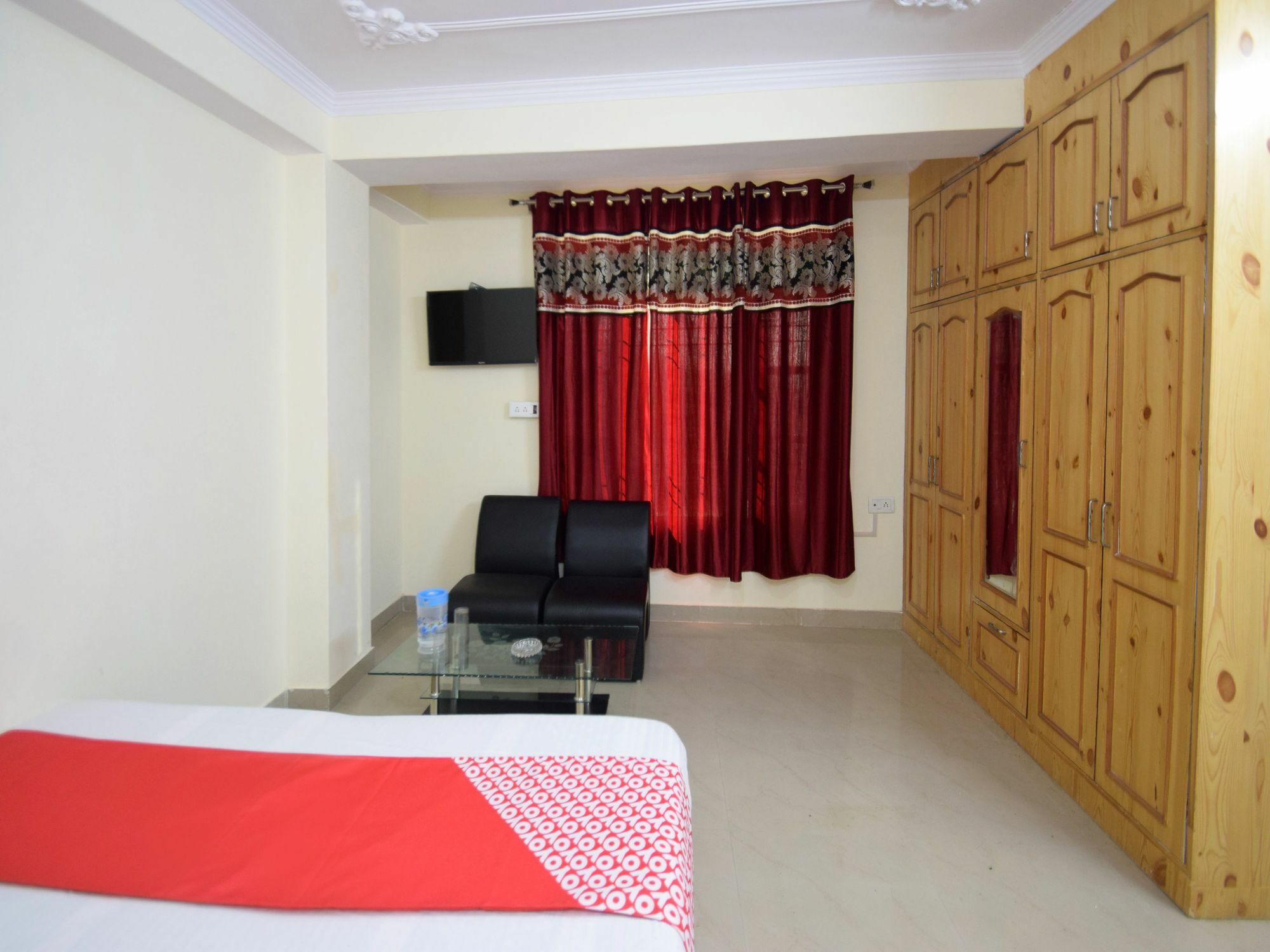 Oyo 11658 2bhk Mountain View Sec 4 New Apartment Shimla