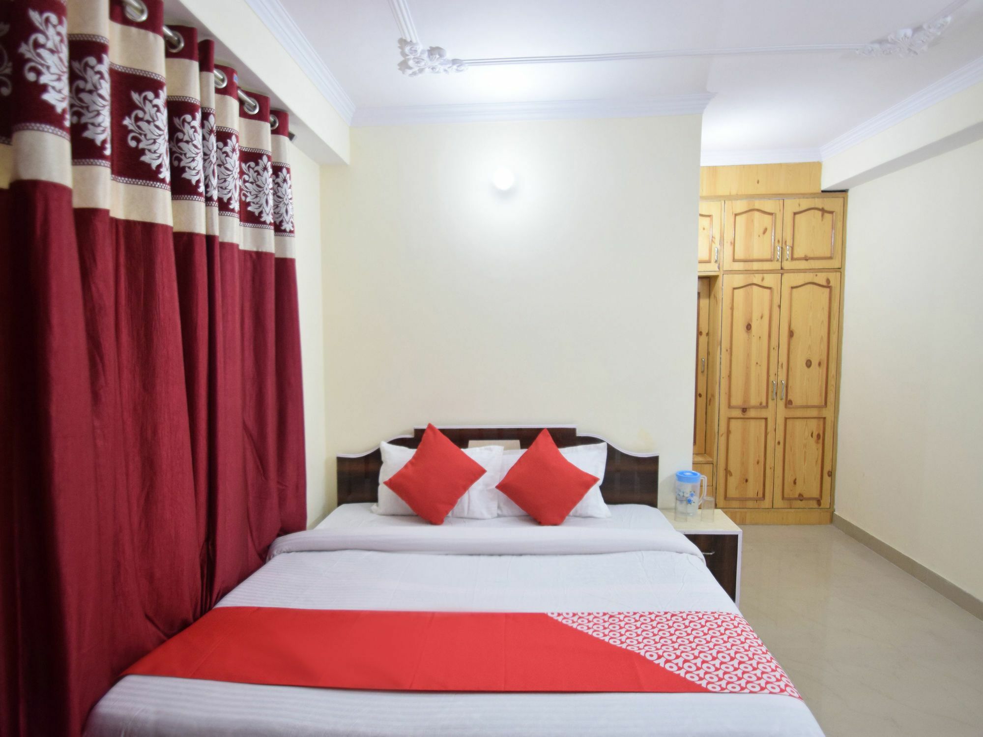 Oyo 11658 2bhk Mountain View Sec 4 New Apartment Shimla