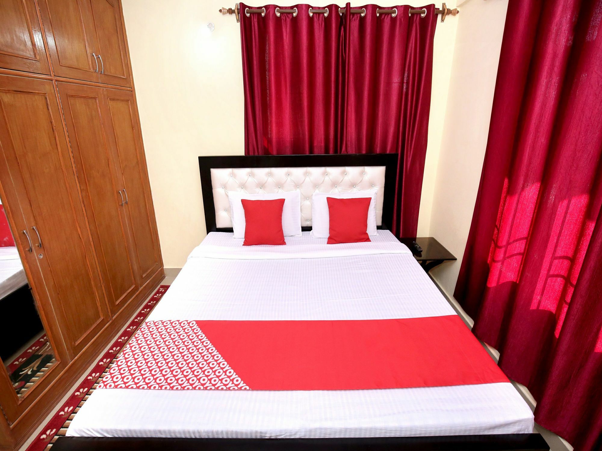 Oyo 12931 2bhk Valley