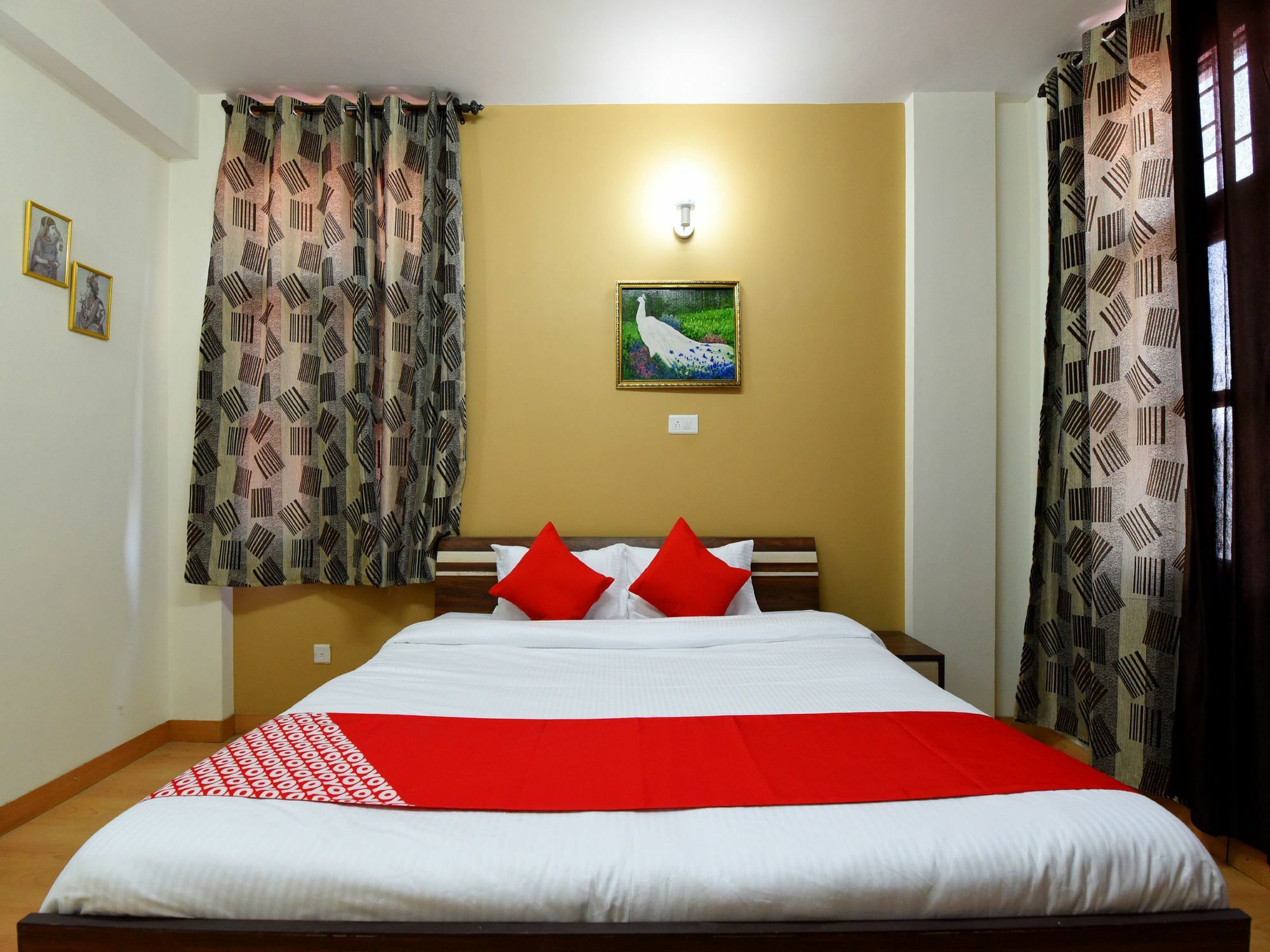 Oyo 14122 Modern 2bhk Hills View Himuda Colony Kasumptti