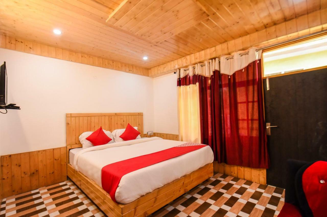 Oyo 14202 Rajinder Regency 3* Shimla